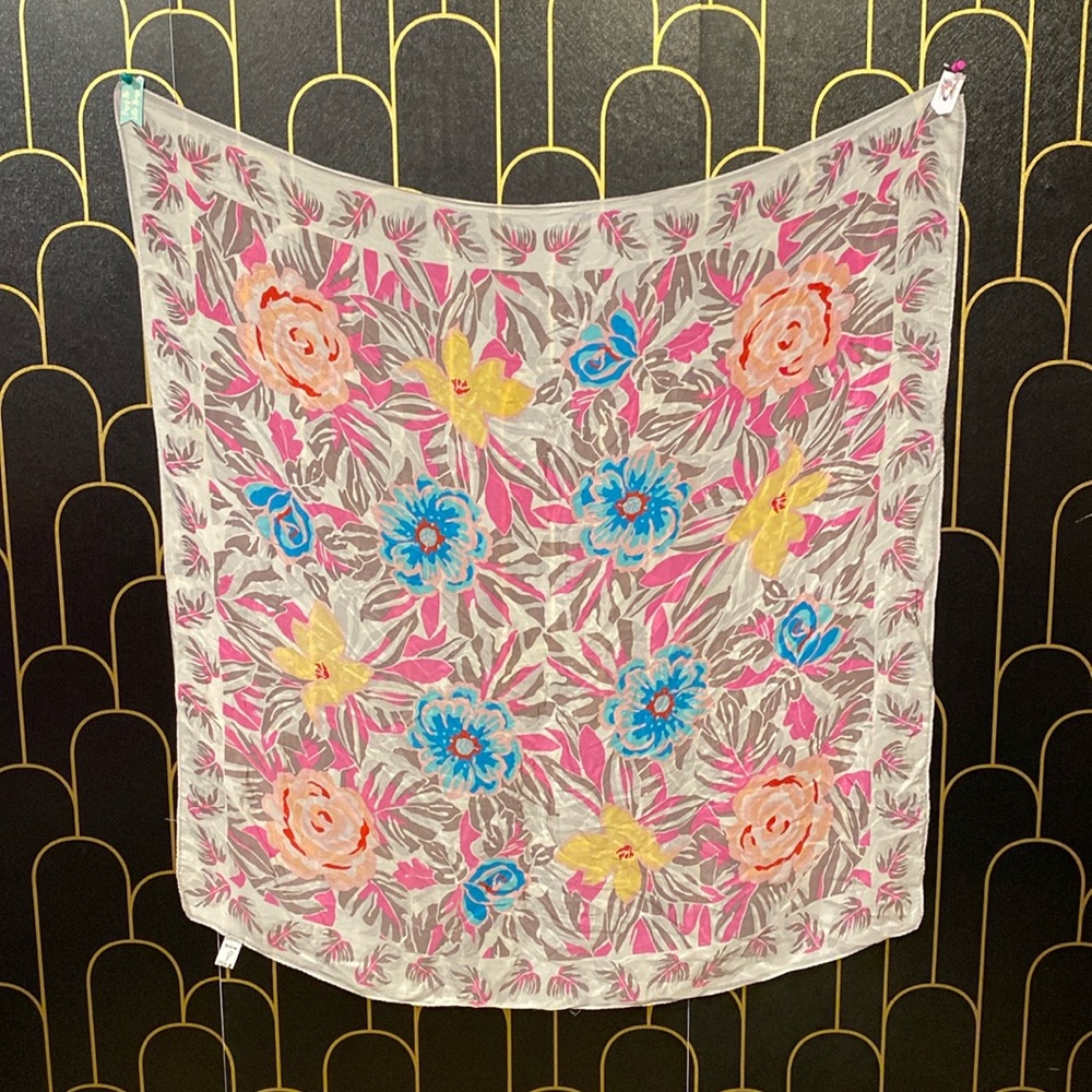 Oscar de la Renta silk scarf